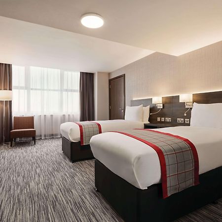 Hotel Ramada By Wyndham Leeds East Exteriér fotografie